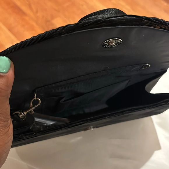 Vintage style satin pleated flower detail black evening clutch bag. - Picture 7 of 15